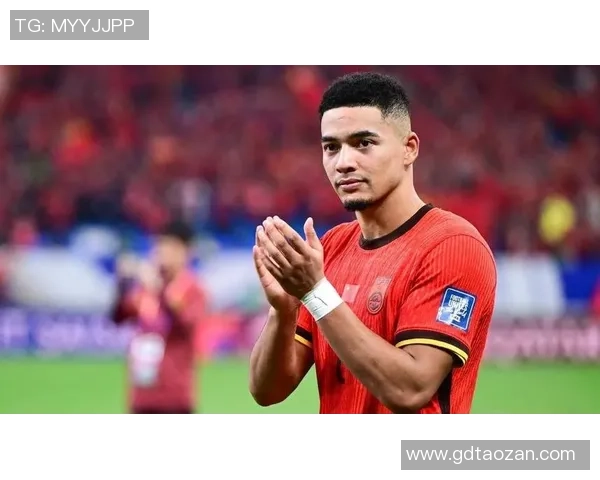 华籍足球明星实力排名揭晓谁将成为新一代足坛传奇 华籍足球明星实力排名揭晓谁将成为新一代足坛传奇